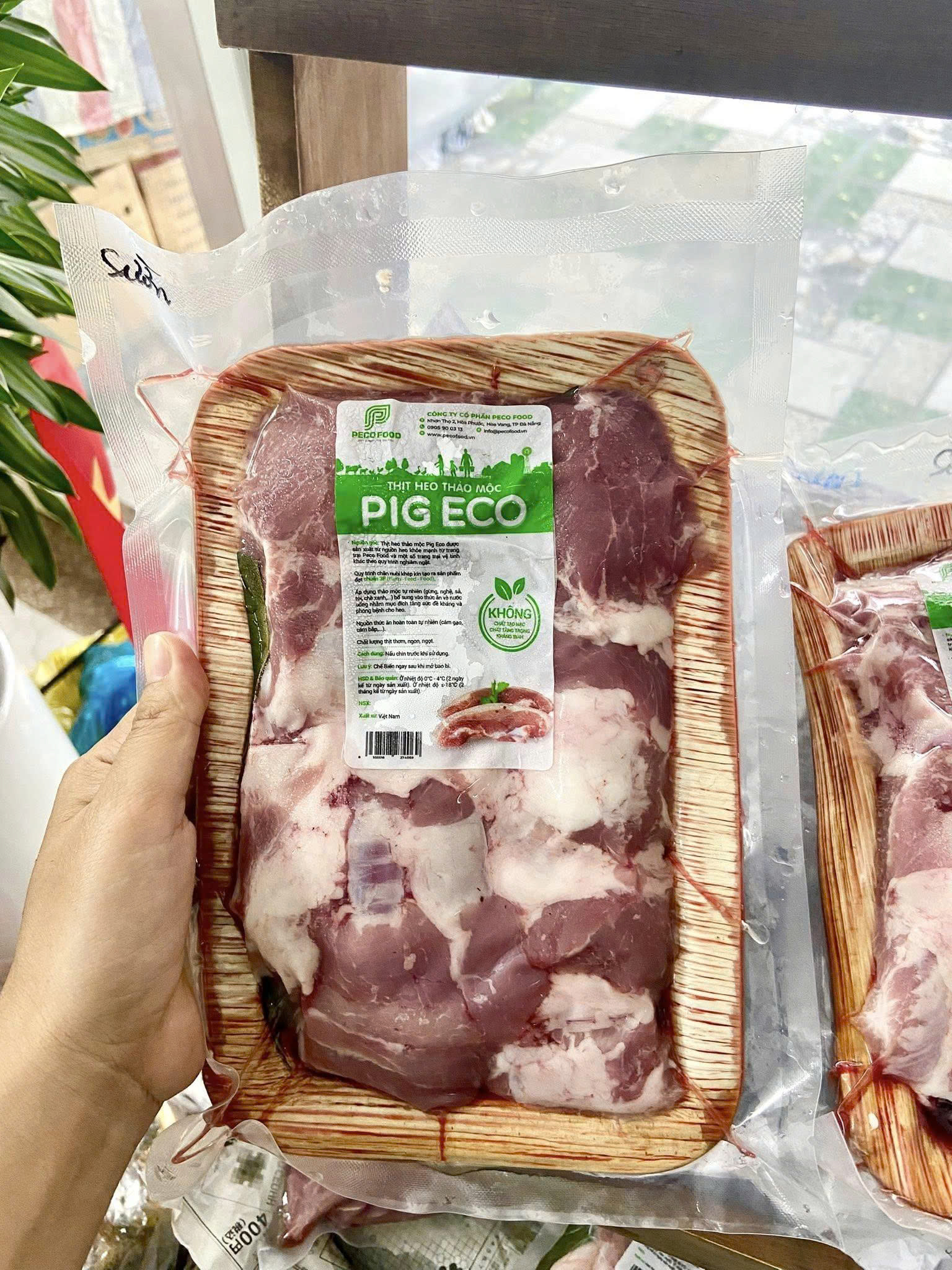 Thịt heo thảo mộc PECO